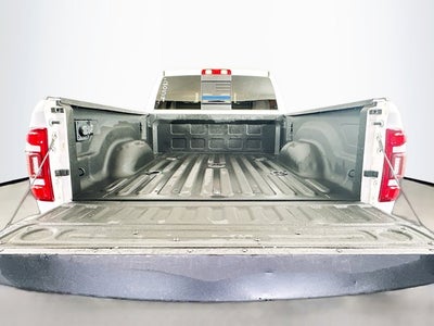 2022 RAM 2500 Laramie Crew Cab 4x4 6'4' Box