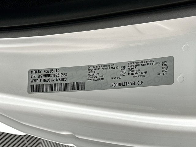 2026 RAM Ram 5500 Chassis Cab RAM 5500 TRADESMAN CHASSIS REGULAR CAB 4X4 84' CA