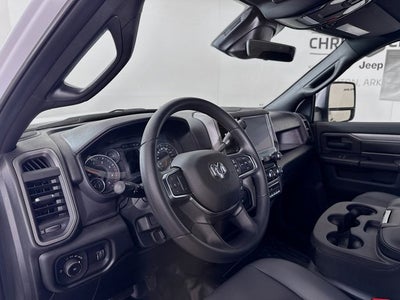 2026 RAM Ram 5500 Chassis Cab RAM 5500 TRADESMAN CHASSIS REGULAR CAB 4X4 84' CA