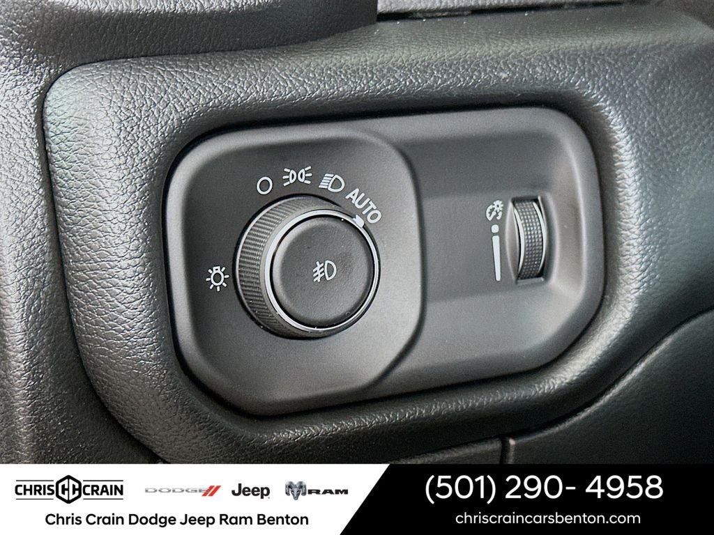 2026 RAM Ram 5500 Chassis Cab RAM 5500 TRADESMAN CHASSIS CREW CAB 4X4 84' CA