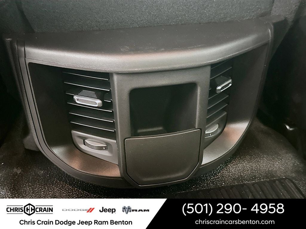 2026 RAM Ram 5500 Chassis Cab RAM 5500 TRADESMAN CHASSIS CREW CAB 4X4 84' CA