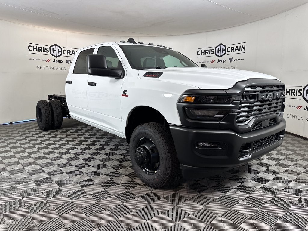 2027 RAM Ram 3500 Chassis Cab RAM 3500 TRADESMAN CREW CAB CHASSIS 4X4 60' CA