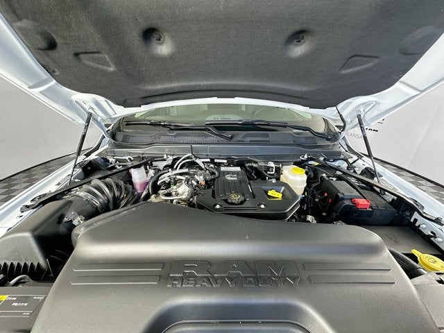 2026 RAM Ram 3500 Chassis Cab RAM 3500 TRADESMAN CREW CAB CHASSIS 4X4 60' CA