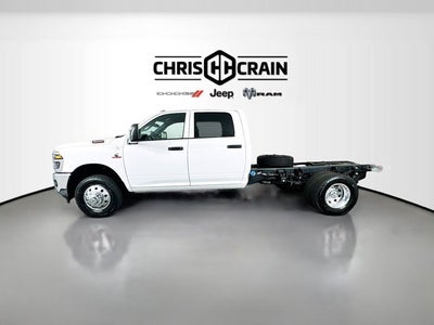 2026 RAM Ram 3500 Chassis Cab RAM 3500 TRADESMAN CREW CAB CHASSIS 4X4 60' CA