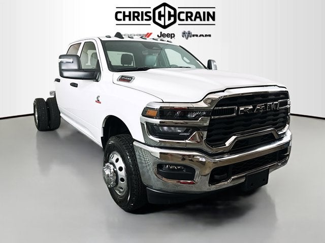 2026 RAM Ram 3500 Chassis Cab RAM 3500 TRADESMAN CREW CAB CHASSIS 4X4 60' CA