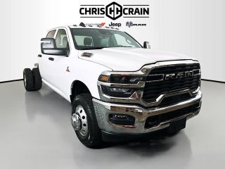 2026 RAM Ram 3500 Chassis Cab RAM 3500 TRADESMAN CREW CAB CHASSIS 4X4 60' CA