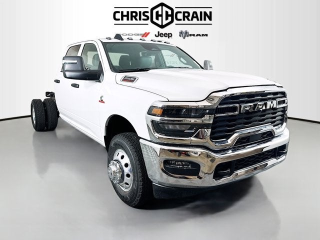2026 RAM Ram 3500 Chassis Cab RAM 3500 TRADESMAN CREW CAB CHASSIS 4X4 60' CA
