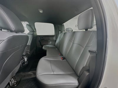 2026 RAM Ram 3500 Chassis Cab RAM 3500 TRADESMAN CREW CAB CHASSIS 4X4 60' CA