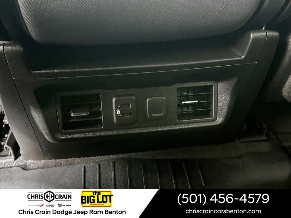 2022 Chevrolet Silverado 1500 LTD 4WD Crew Cab Short Bed LT with 2FL