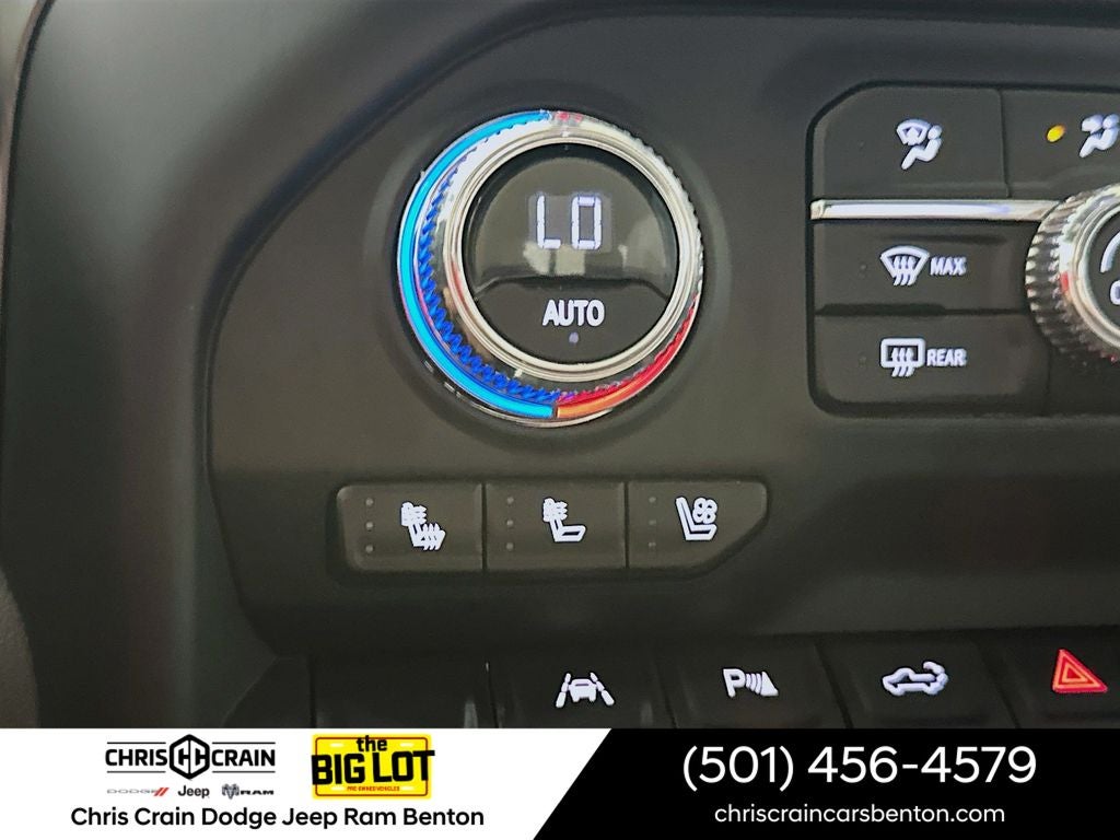 2022 GMC Sierra 1500 Limited 4WD Crew Cab Short Box AT4