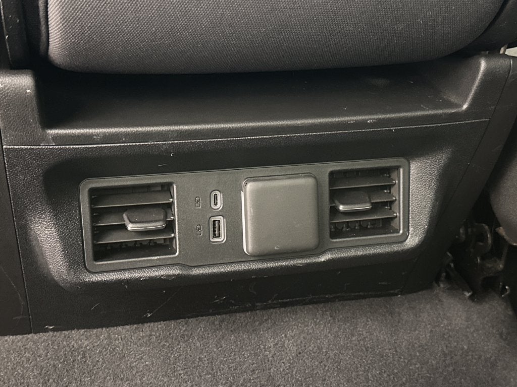 2024 GMC Sierra 1500 4WD Crew Cab Short Box Elevation with 3SB
