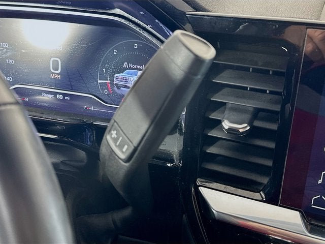 2024 GMC Sierra 1500 4WD Crew Cab Short Box Elevation with 3SB