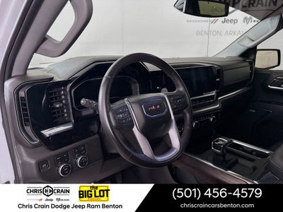 2022 GMC Sierra 1500 4WD Crew Cab Short Box SLT