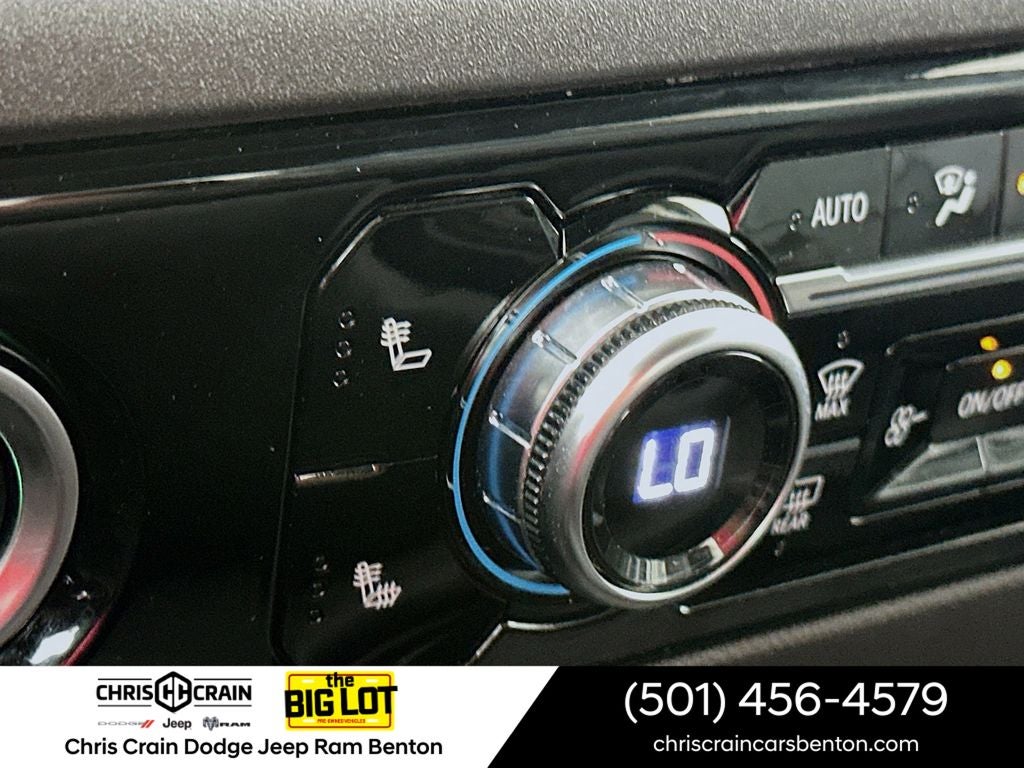 2024 GMC Sierra 1500 4WD Crew Cab Short Box SLT