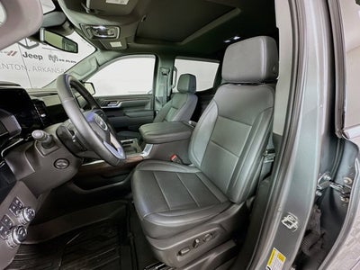 2025 GMC Sierra 1500 4WD Crew Cab Standard Box SLT