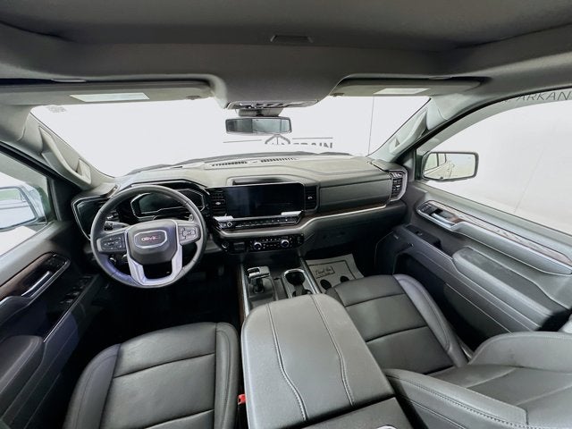 2025 GMC Sierra 1500 4WD Crew Cab Standard Box SLT