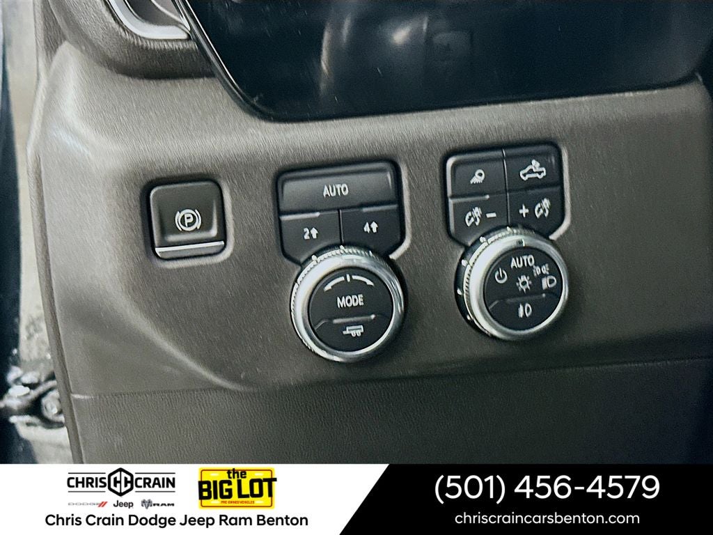 2022 GMC Sierra 1500 4WD Crew Cab Short Box SLT