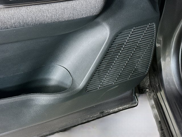 2025 Nissan Kicks SV FWD