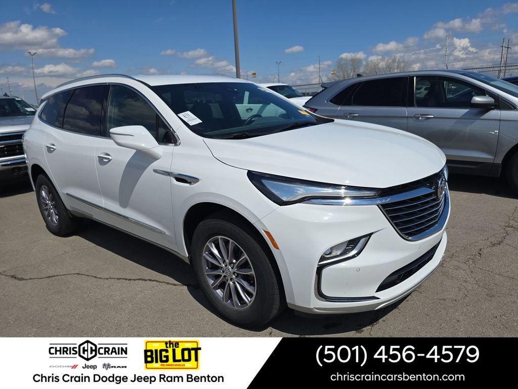 2023 Buick Enclave Essence
