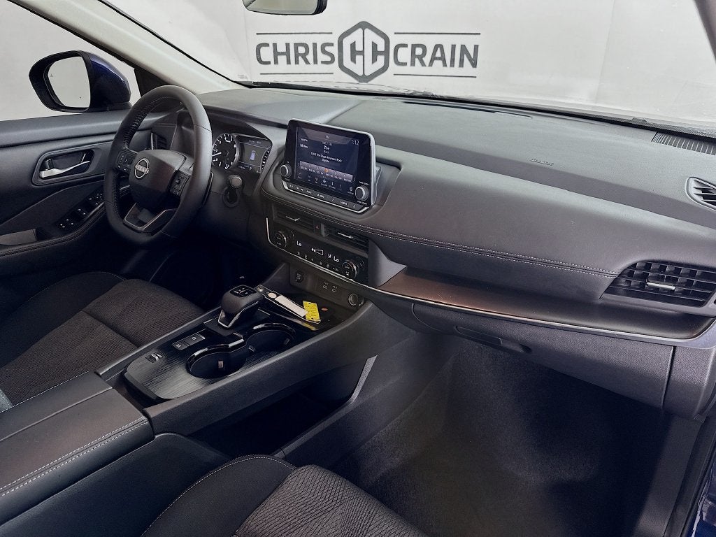 2025 Nissan Rogue SV FWD