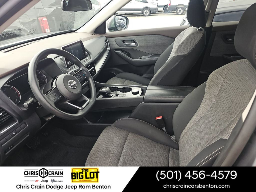 2022 Nissan Rogue SV