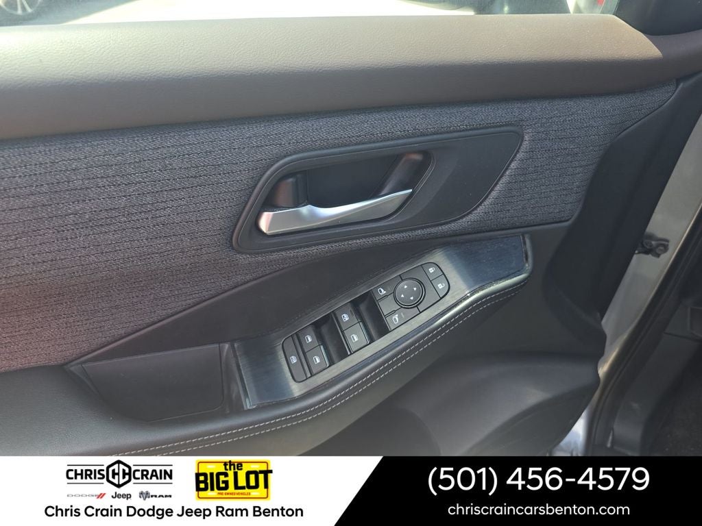 2022 Nissan Rogue SV