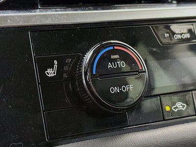 2025 Nissan Pathfinder SV FWD