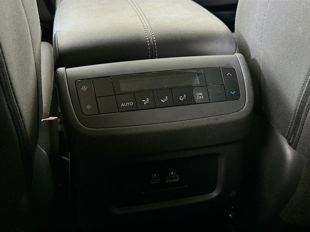 2025 Nissan Pathfinder SV FWD