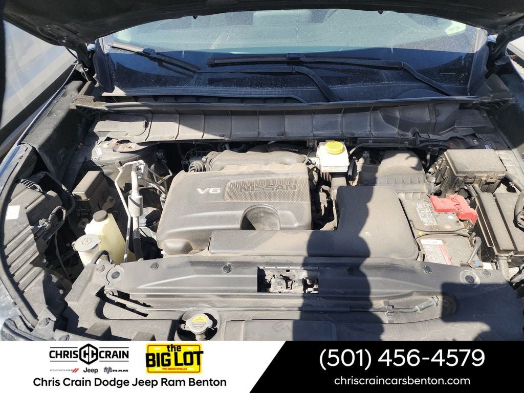 2022 Nissan Pathfinder SV