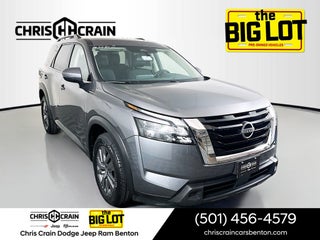 2025 Nissan Pathfinder SV 4WD