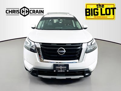 2023 Nissan Pathfinder SL FWD