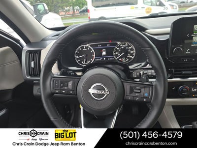 2025 Nissan Pathfinder SL 4WD
