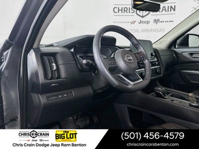 2024 Nissan Pathfinder SL 4WD