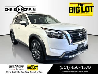 2023 Nissan Pathfinder SL 4WD