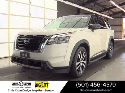 2023 Nissan Pathfinder Platinum 4WD