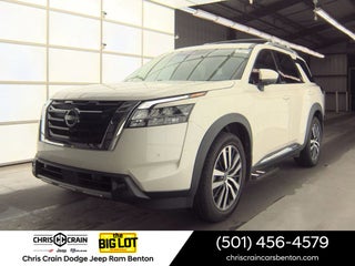 2023 Nissan Pathfinder Platinum 4WD