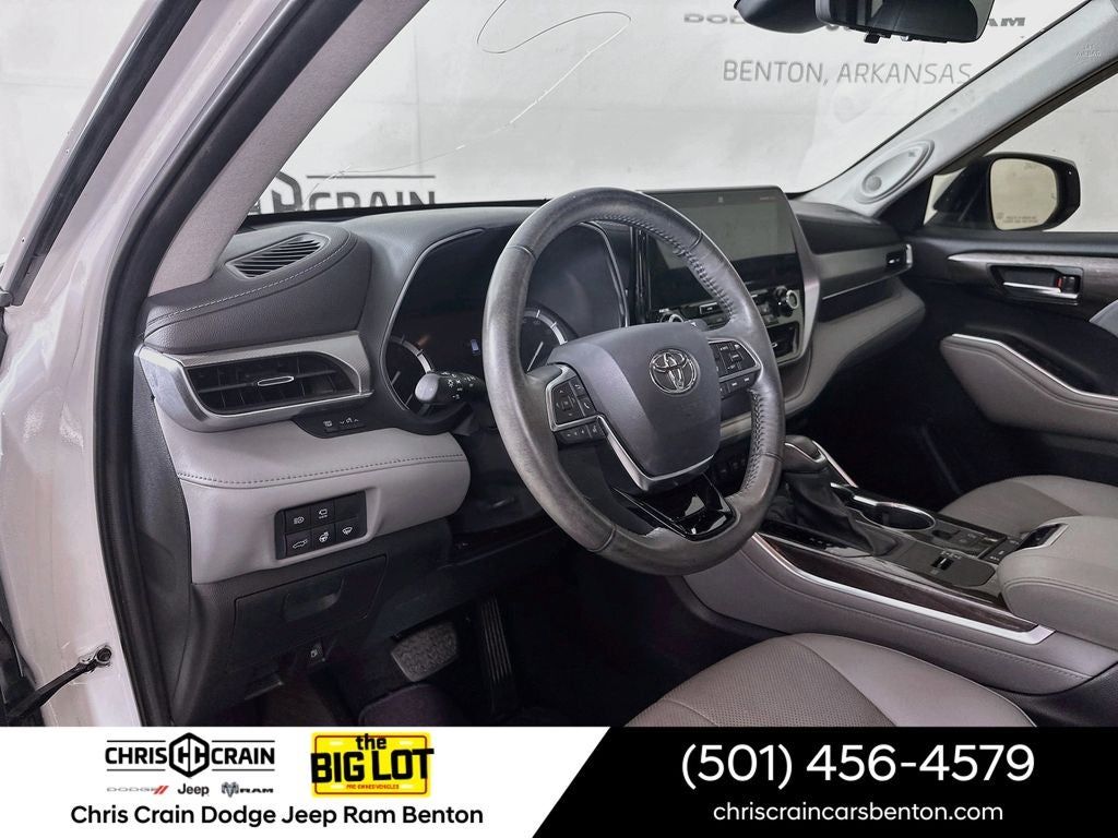 2021 Toyota Highlander Platinum
