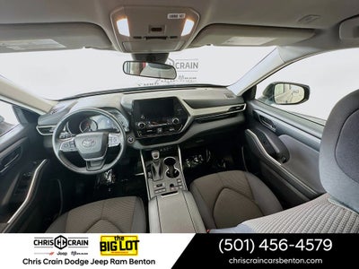 2024 Toyota Highlander XLE