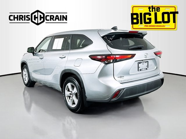 2024 Toyota Highlander LE