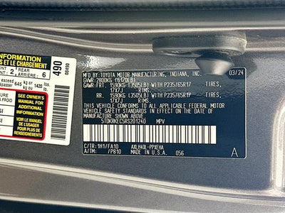 2024 Toyota Sienna LE