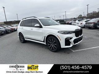 2022 BMW X7 M50i