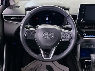 2022 Toyota Corolla Cross XLE