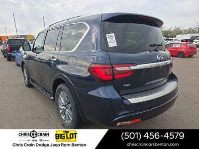 2024 INFINITI QX80 LUXE