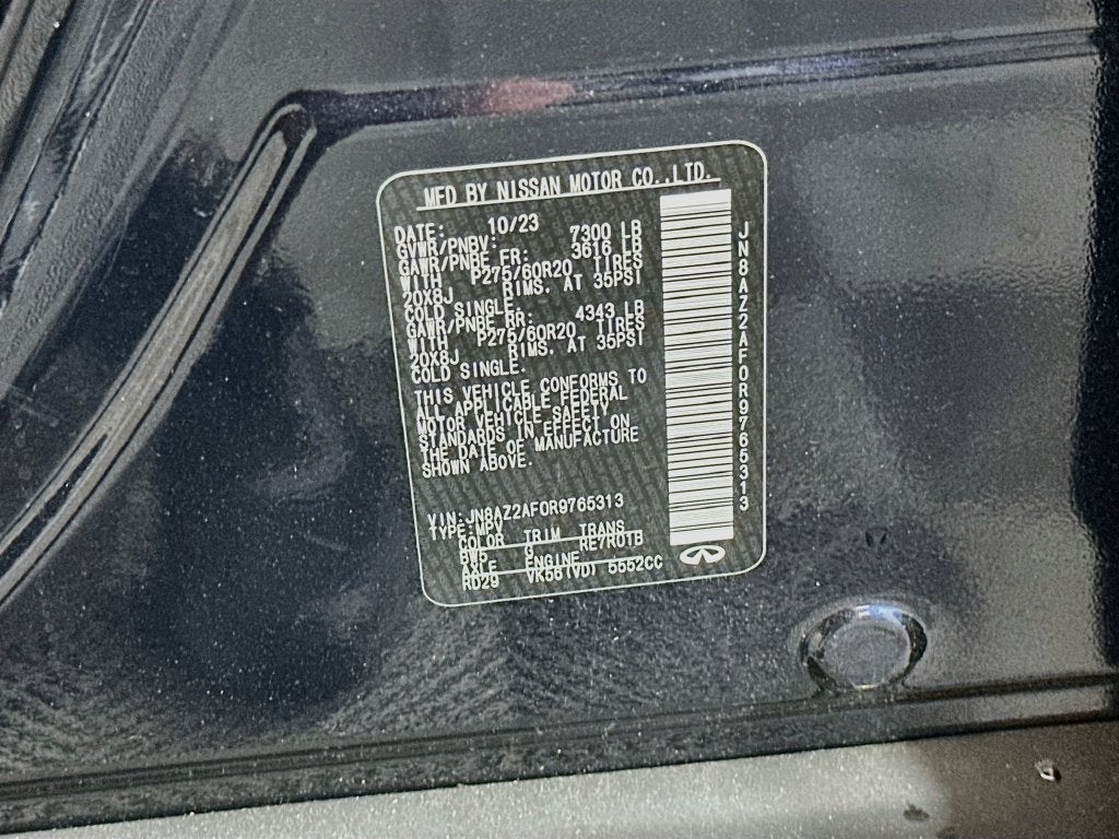 2024 INFINITI QX80 LUXE