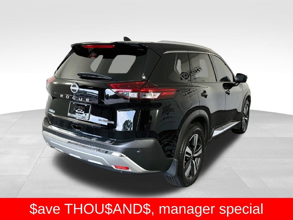 2023 Nissan Rogue Platinum FWD