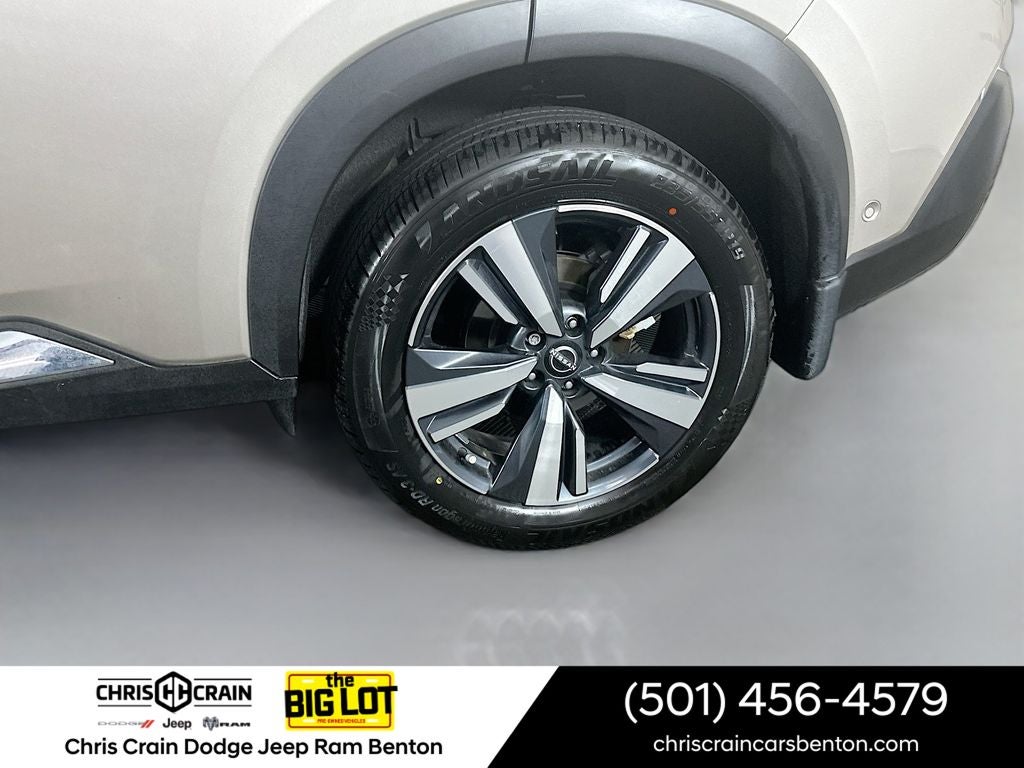 2023 Nissan Rogue Platinum FWD