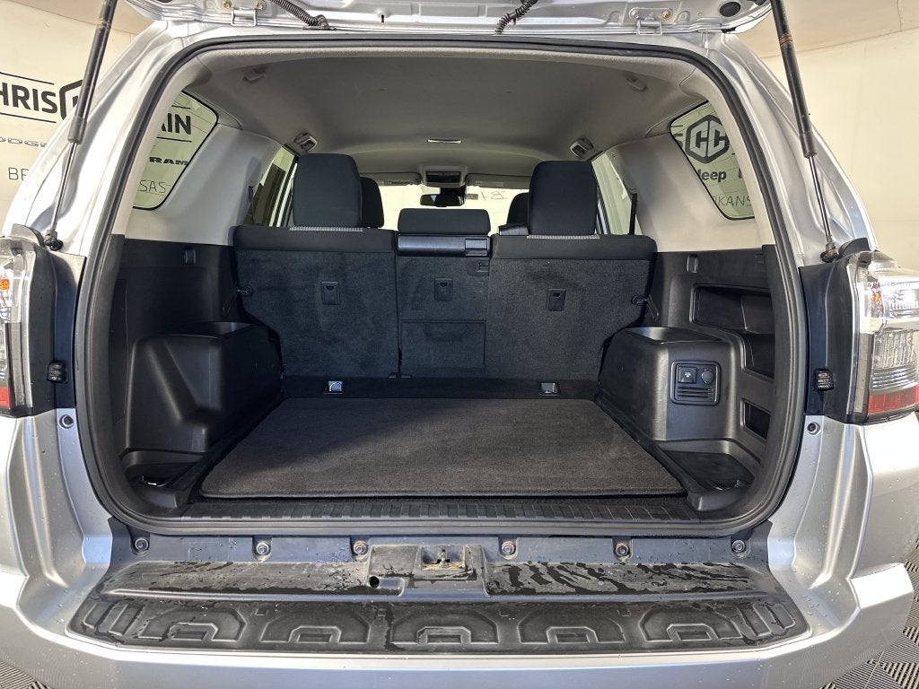 2021 Toyota 4Runner SR5