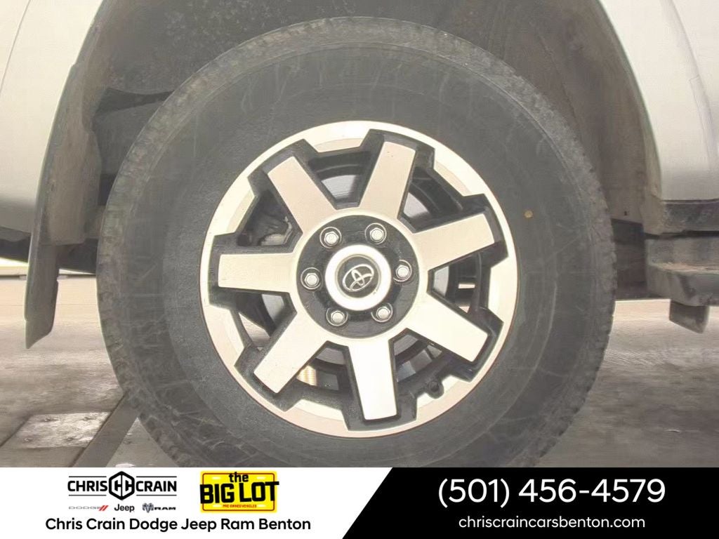 2024 Toyota 4Runner TRD Off-Road