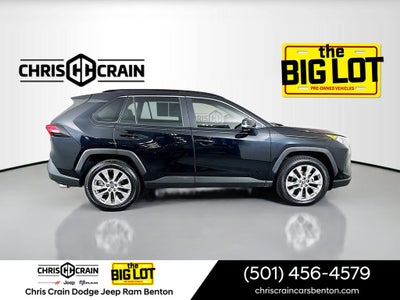 2020 Toyota RAV4 XLE Premium