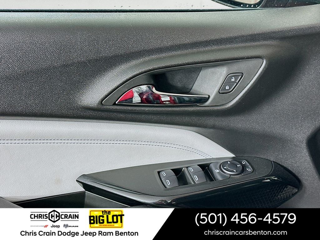 2025 Chevrolet Trax FWD LT